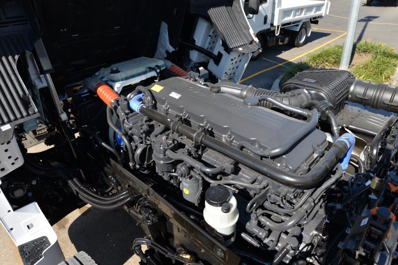 2020 HYUNDAI XCIENT PRIME MOVER