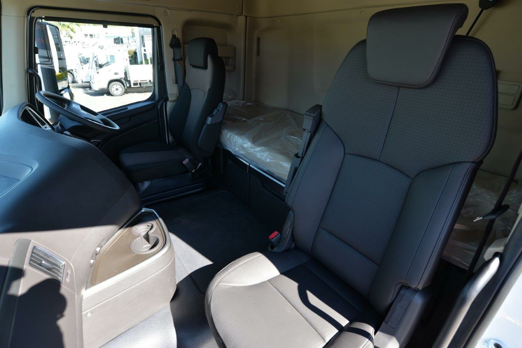 2019 HYUNDAI XCIENT MWB AUTOMATIC PRIME MOVER