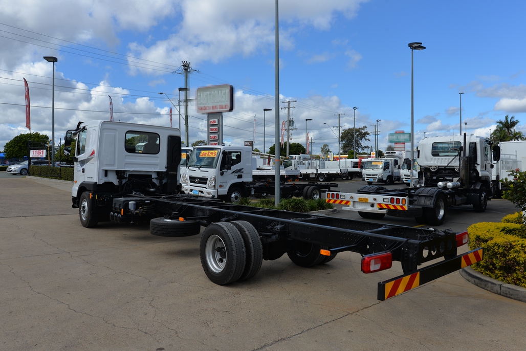 2022 HYUNDAI D115 PAVISE MANUAL CAB CHASSIS