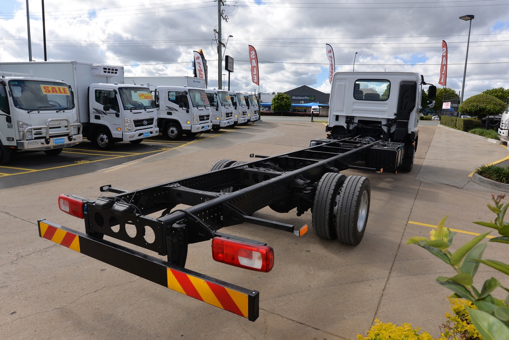 2022 HYUNDAI D115 PAVISE MANUAL CAB CHASSIS