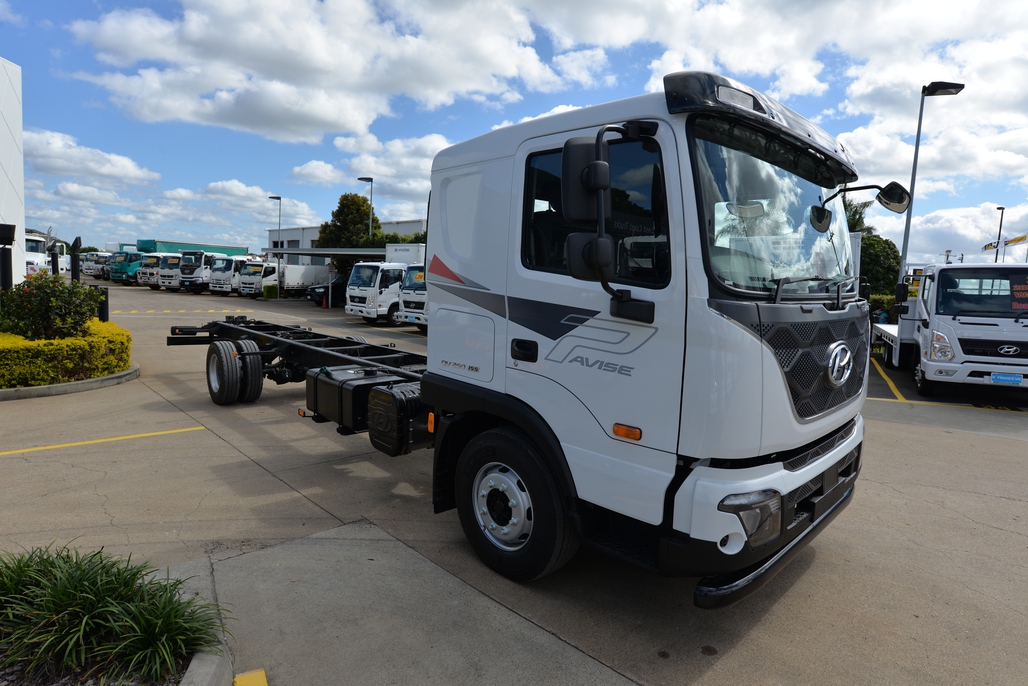2022 HYUNDAI D115 PAVISE MANUAL CAB CHASSIS