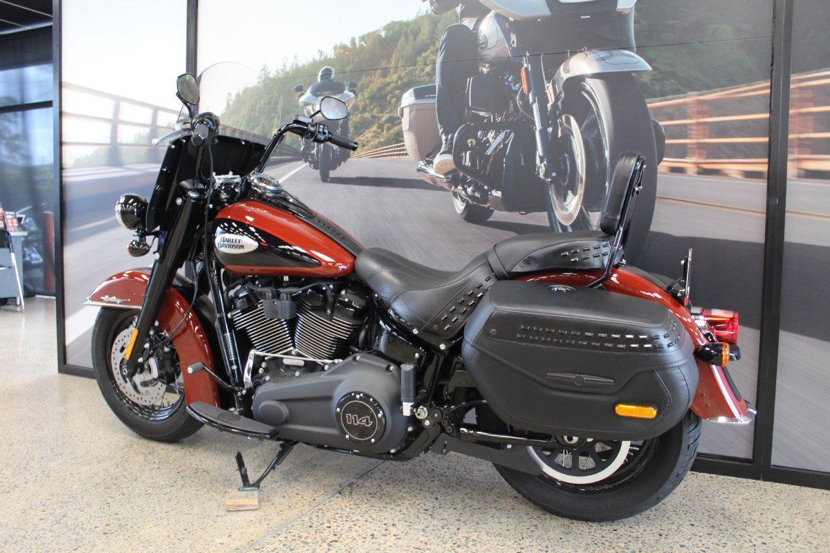 2024 HARLEY-DAVIDSON HERITAGE CLASSIC 114 (FLHCS)