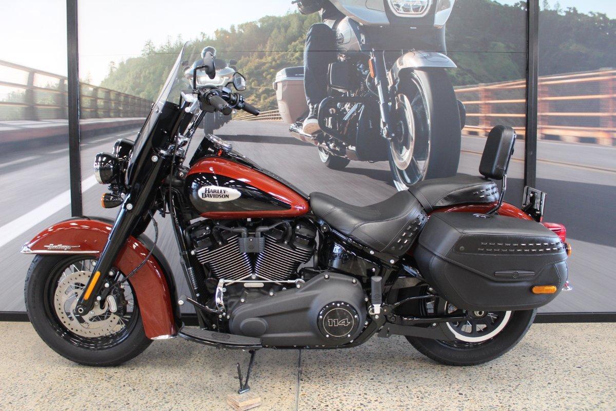 2024 HARLEY-DAVIDSON HERITAGE CLASSIC 114 (FLHCS)