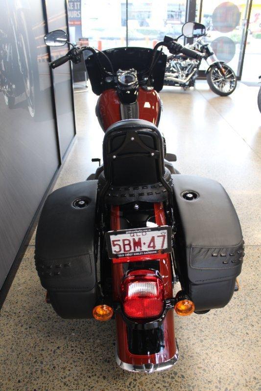 2024 HARLEY-DAVIDSON HERITAGE CLASSIC 114 (FLHCS)