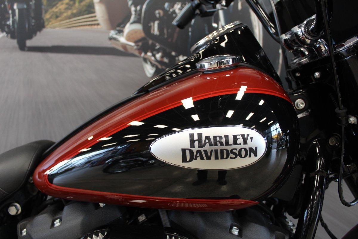 2024 HARLEY-DAVIDSON HERITAGE CLASSIC 114 (FLHCS)