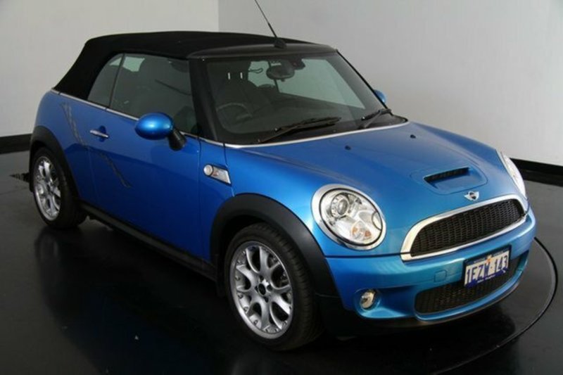 2010 MINI Cabrio Cooper S Chilli Steptronic R57 MY10
