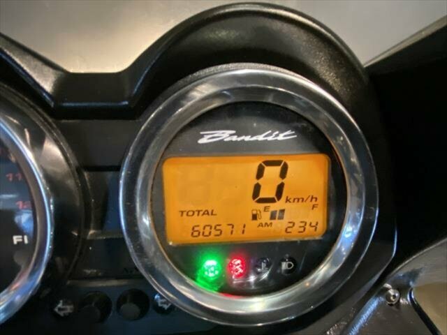 K&N SU-6505 Permanent-Luftfilter Für Suzuki Bandit GSF1250S (2007-2011) – Waschbar & Leistungssteigernd