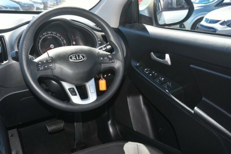 2012 KIA SPORTAGE Si (FWD) SL MY12