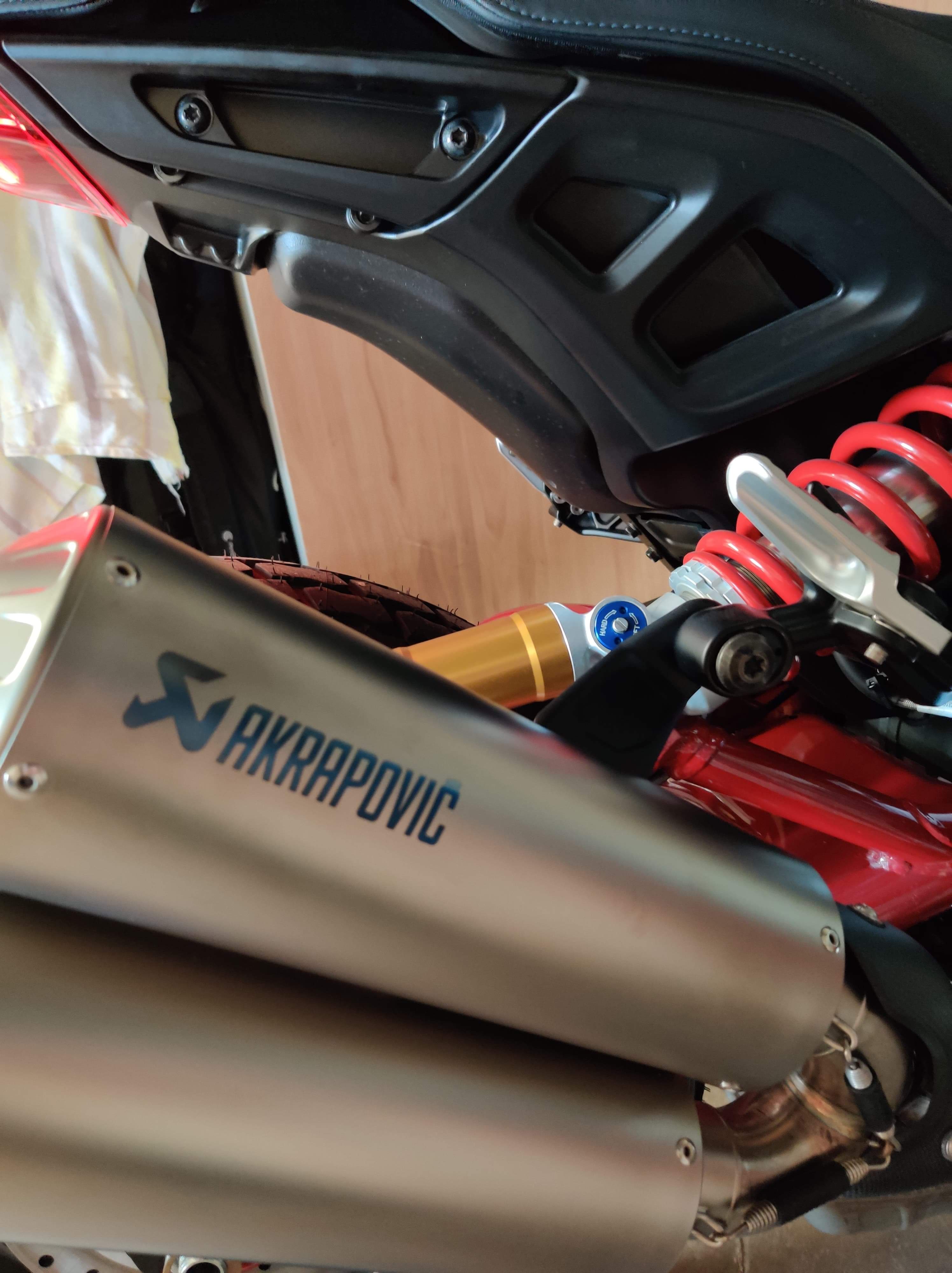 ftr 1200 race replica