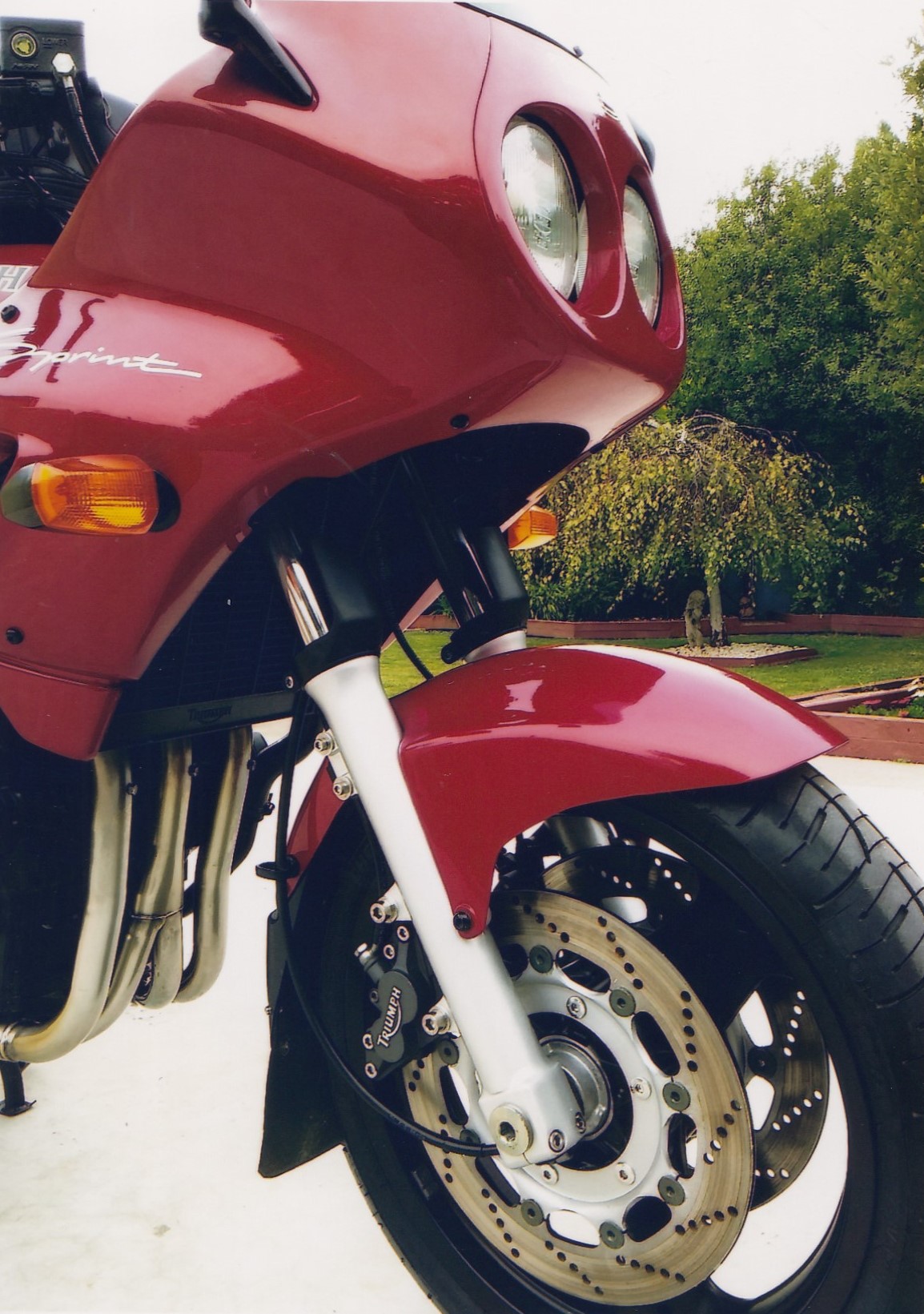 1998 triumph sprint 900