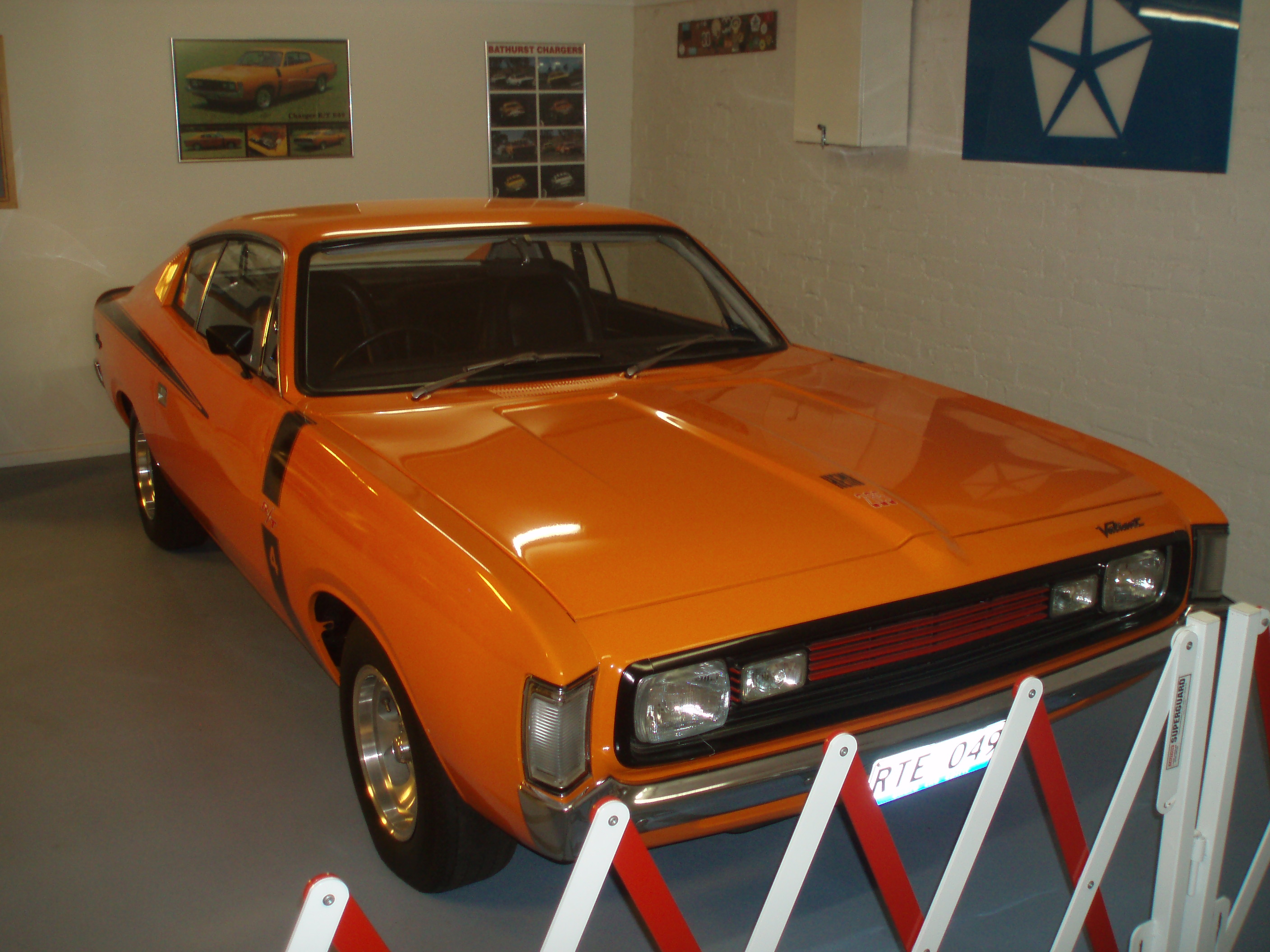 1972 CHRYSLER VALIANT CHARGER VH 4 SPEED MANUAL 2-DOOR COUPE