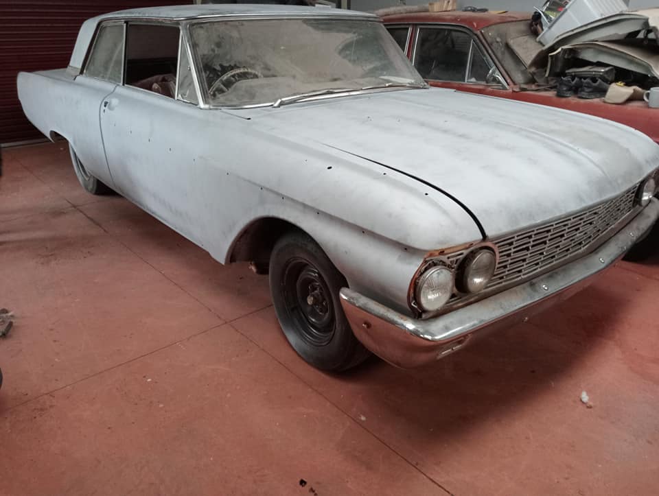 1962 FORD GALAXIE COUPE