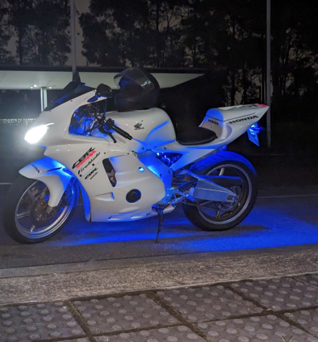 1991 HONDA CBR250RR (FIREBLADE) ROAD