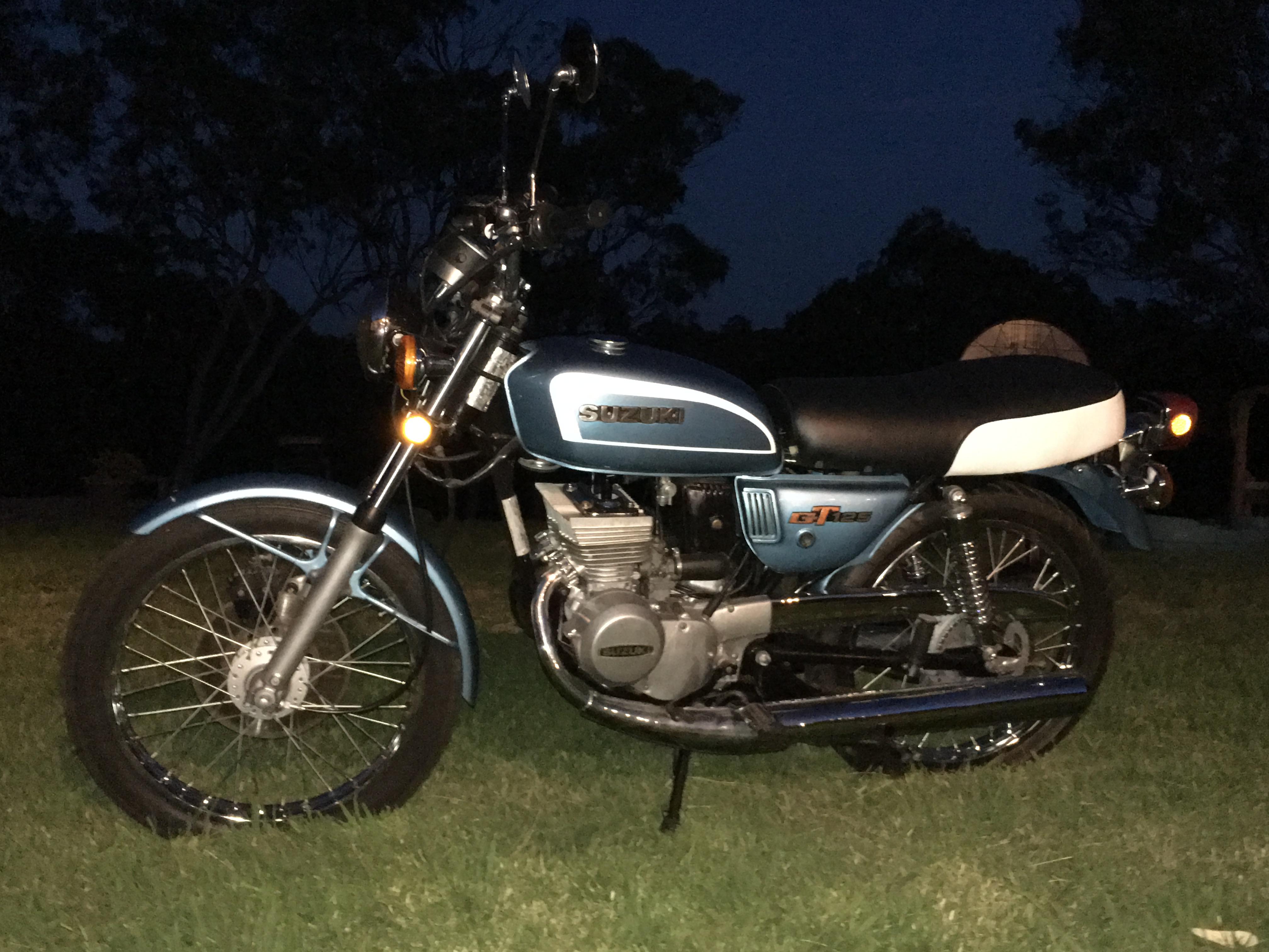 1977 SUZUKI GT125 ROAD - JBW5280802 - JUST BIKES