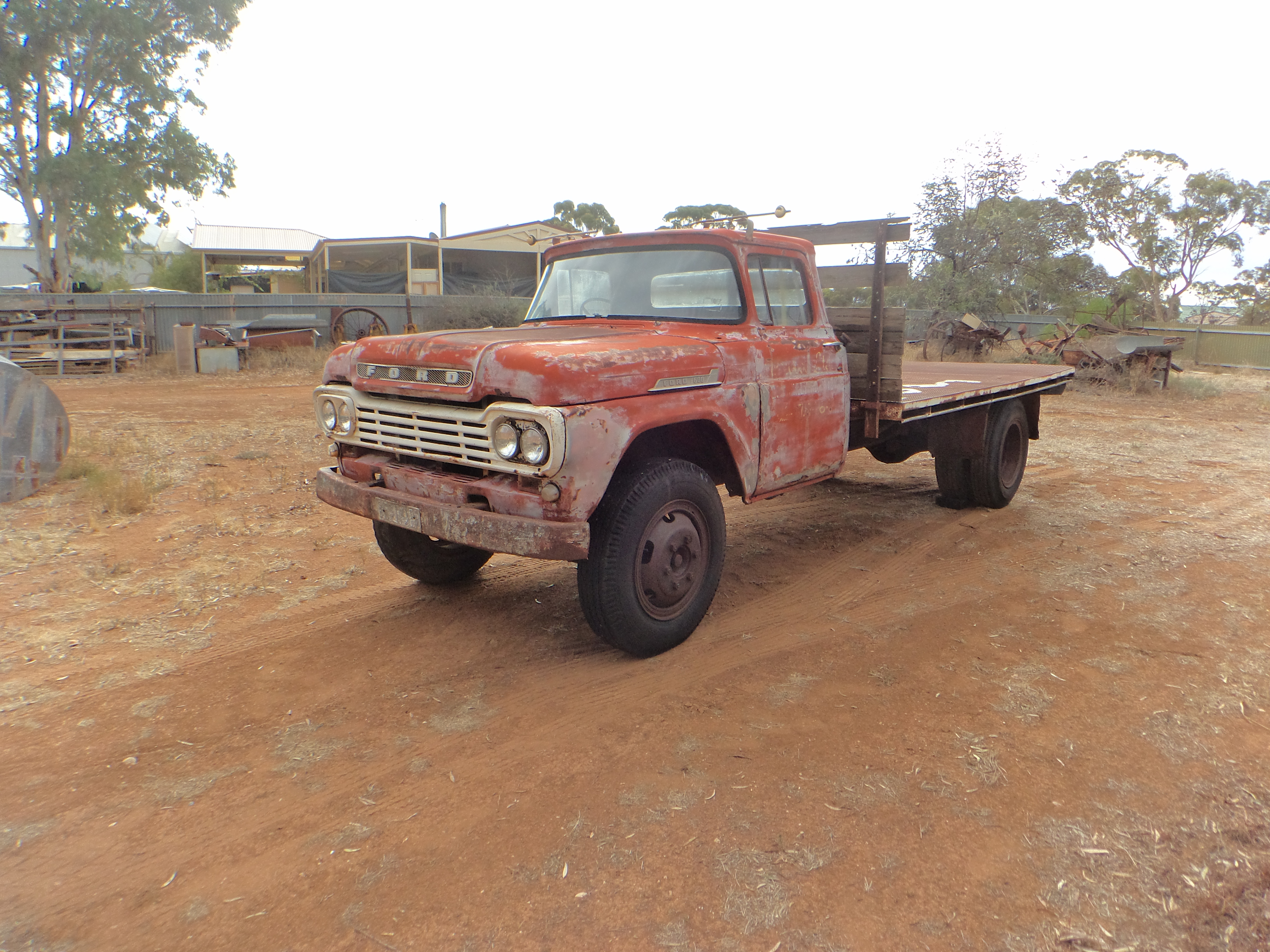 1959 FORD F600 TRAY