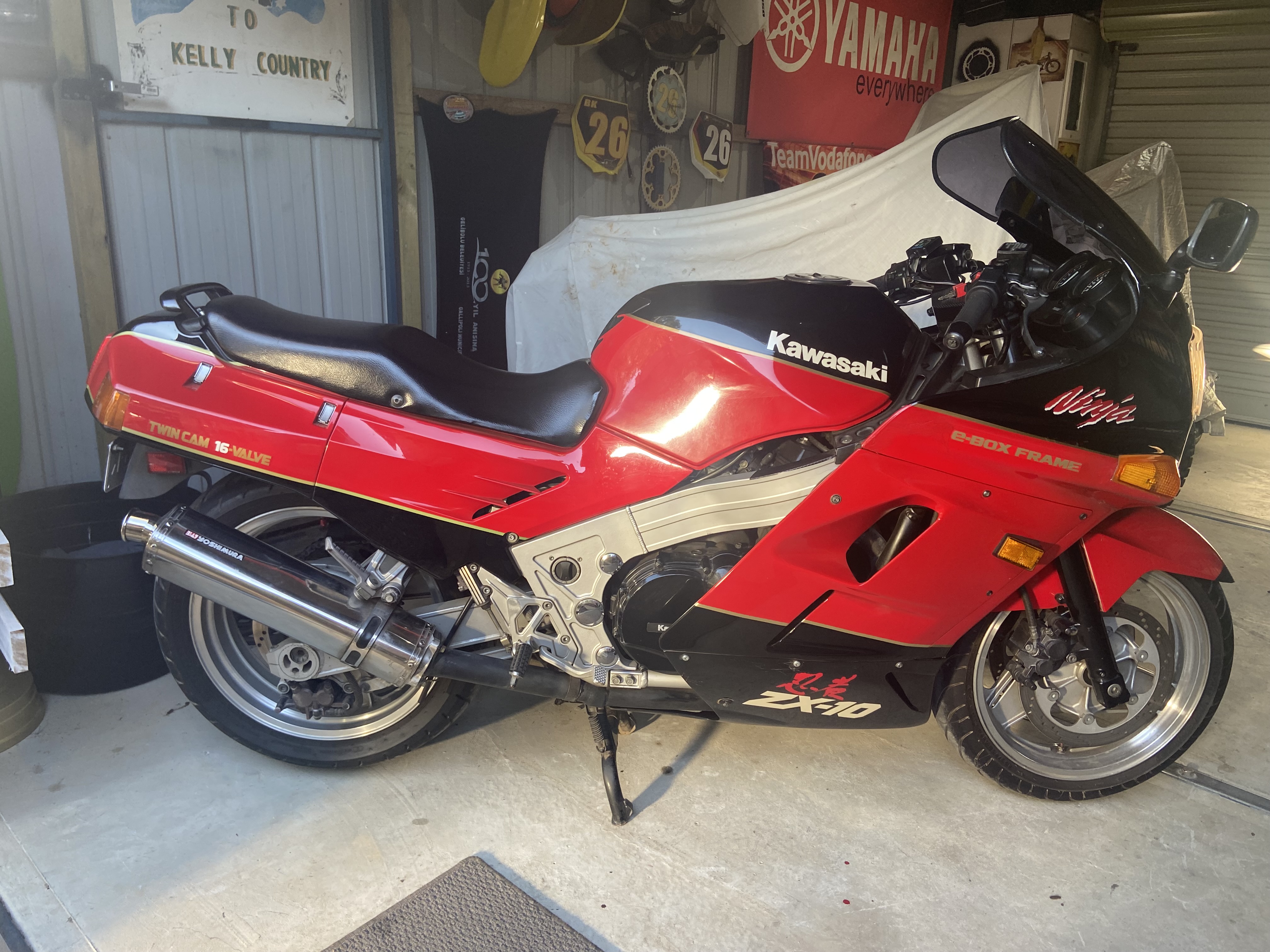 1988 KAWASAKI 1000CC ZX-10 (ZX1000B) - JBM4031234 - JUST BIKES