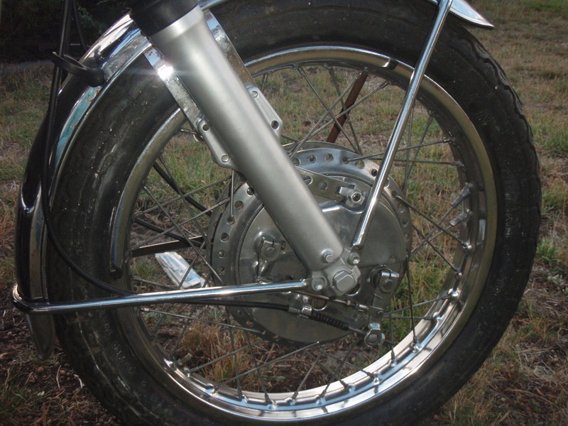 1972 SUZUKI GT 750J