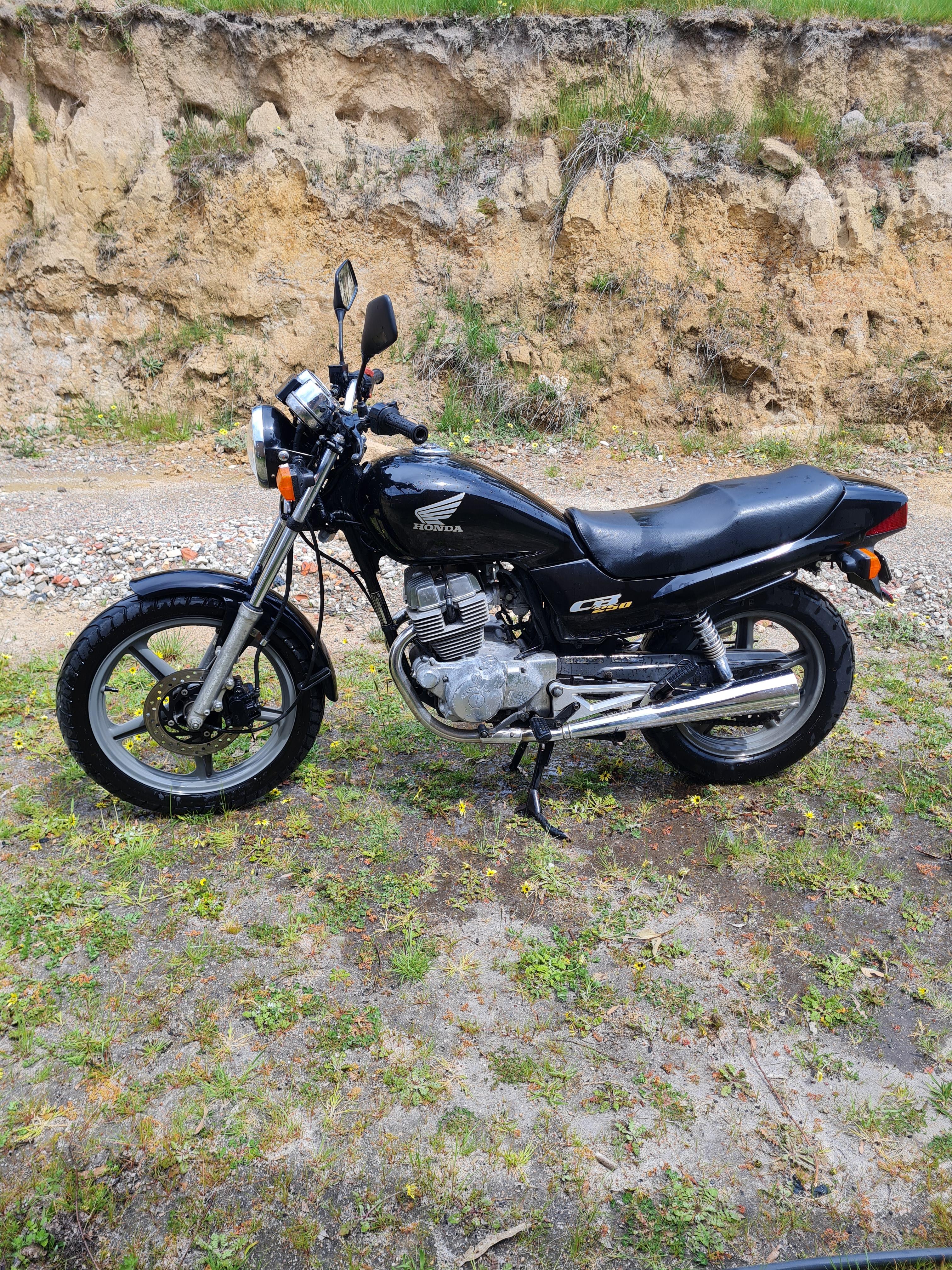 2001 HONDA CB250 ROAD