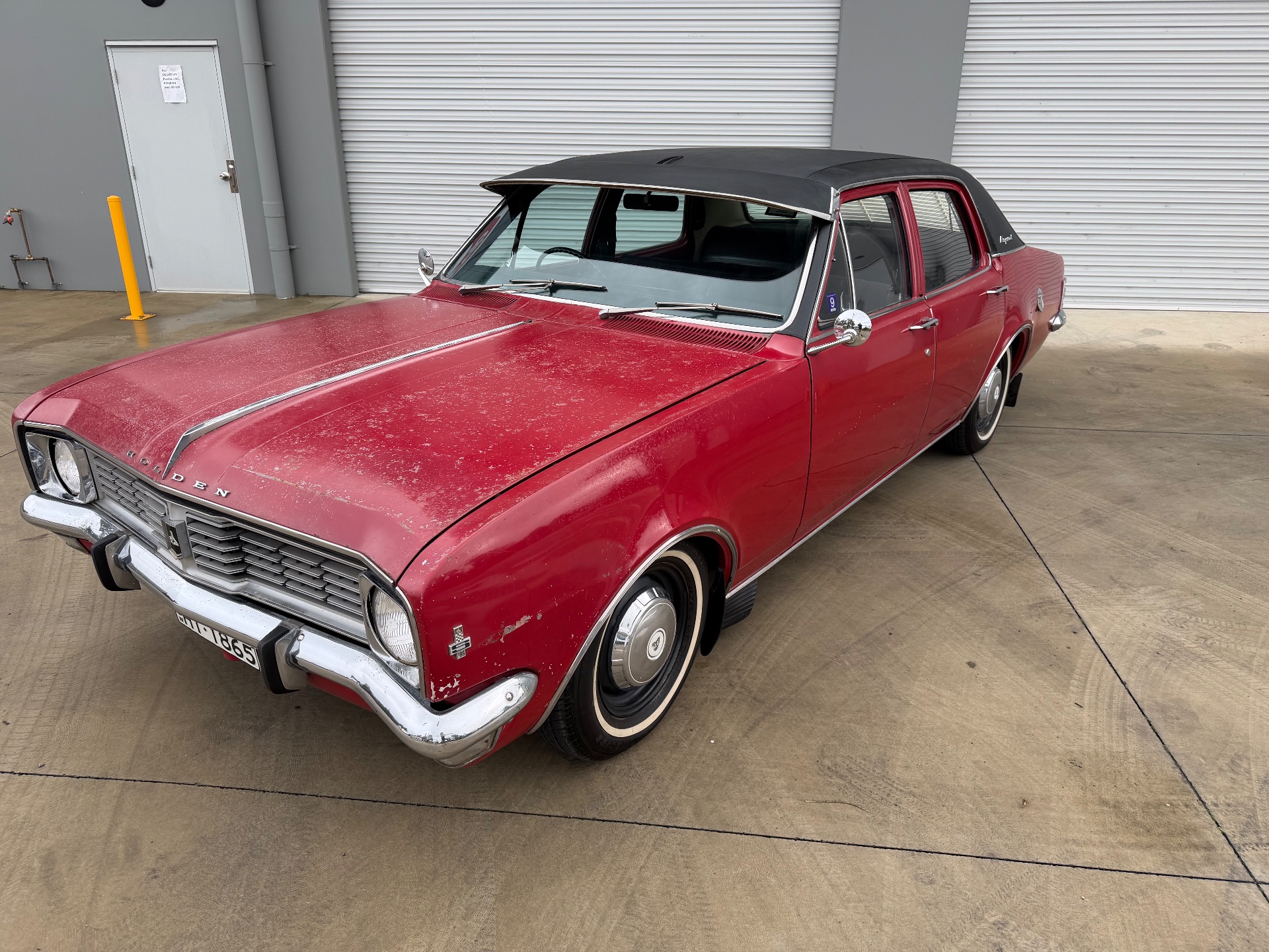1969 HOLDEN KINGSWOOD HT 3 SP AUTOMATIC 4D SEDAN