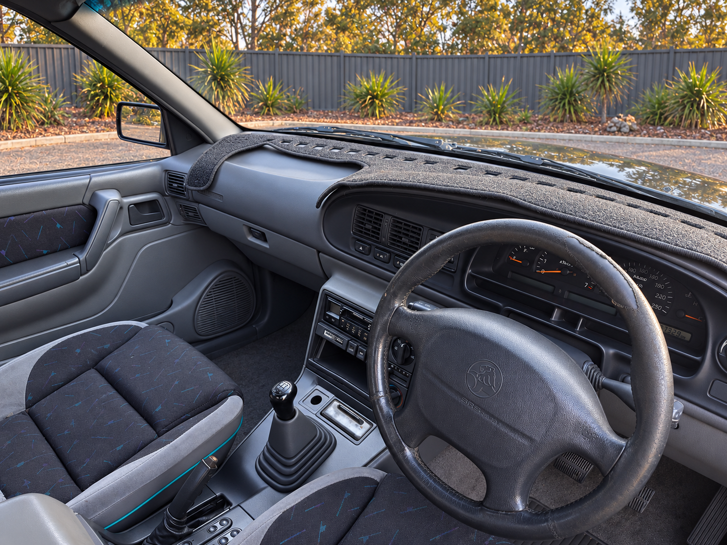 1997 HSV CLUBSPORT VSII 5 SP MANUAL 4D SEDAN