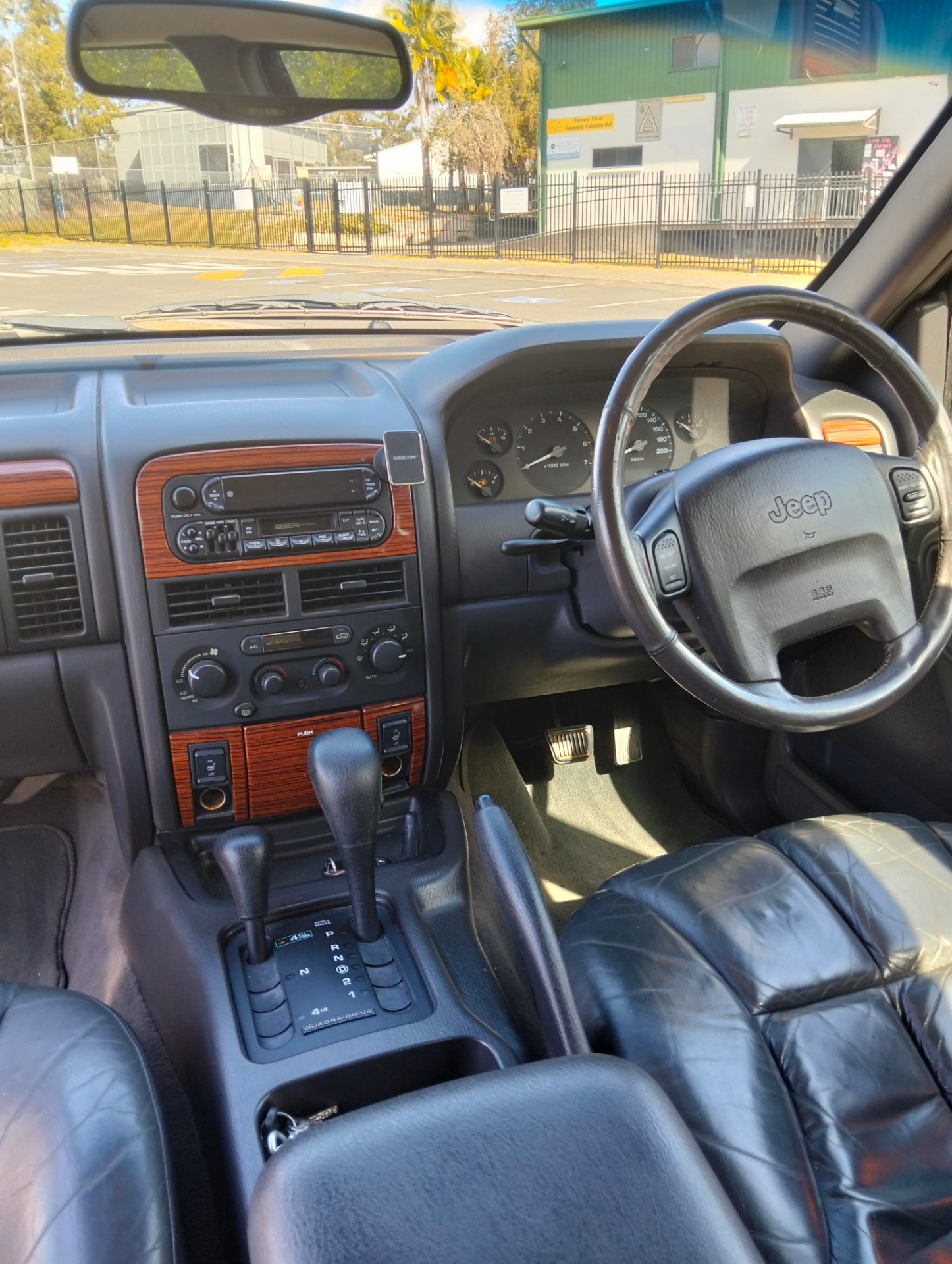 1999 JEEP GRAND CHEROKEE WJ LIMITED (4x4) 4 SP AUTOMATIC 4x4 4D WAGON