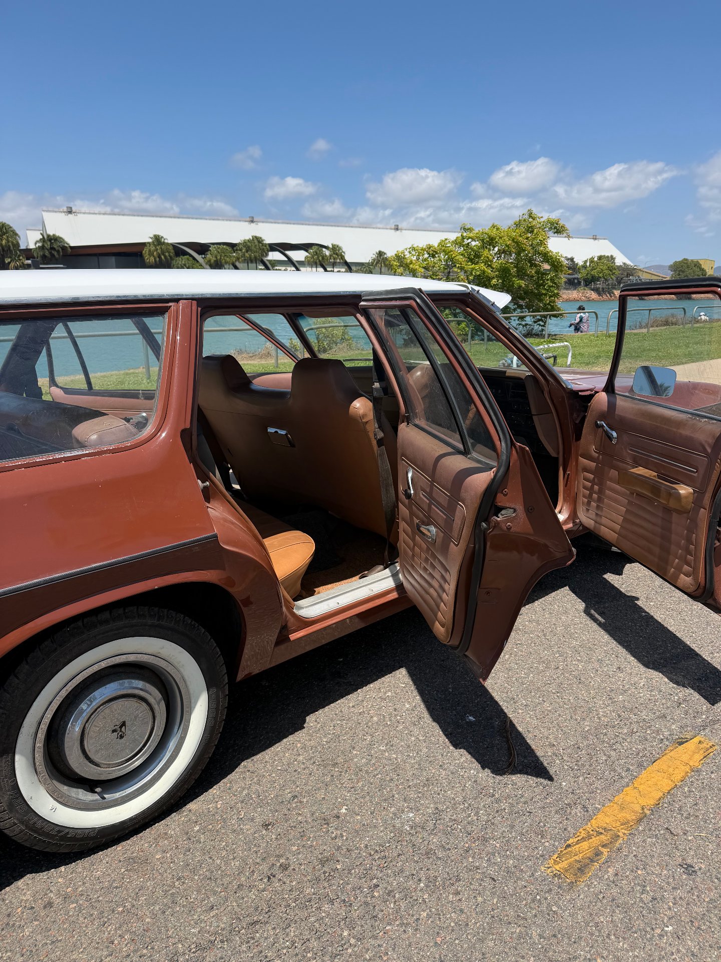1975 HOLDEN KINGSWOOD HJ 3 SP MANUAL 4D WAGON