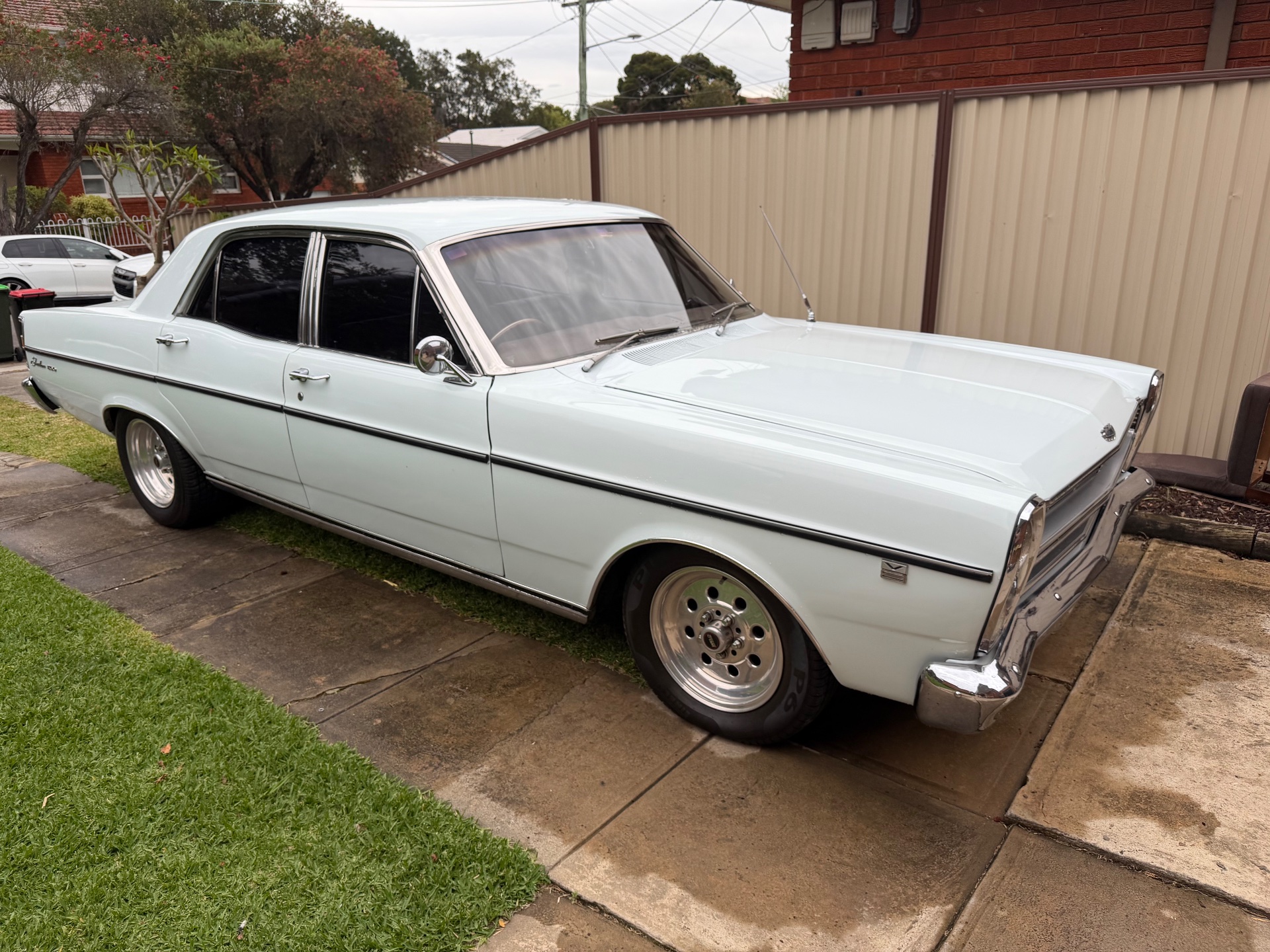 1970 FORD FAIRLANE ZC 500 3 SP AUTOMATIC 4D SEDAN