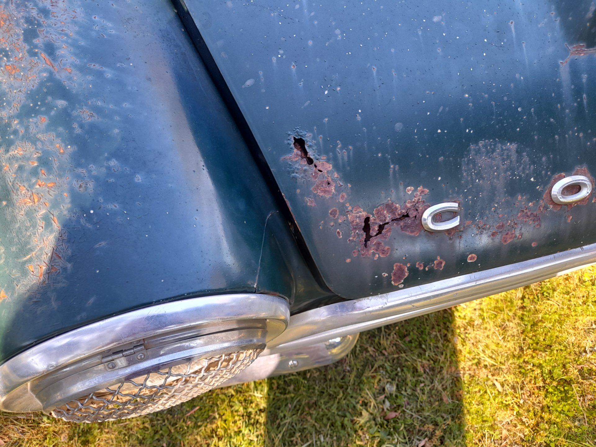 1965 FORD CORTINA 440 4 SP MANUAL 4D SEDAN