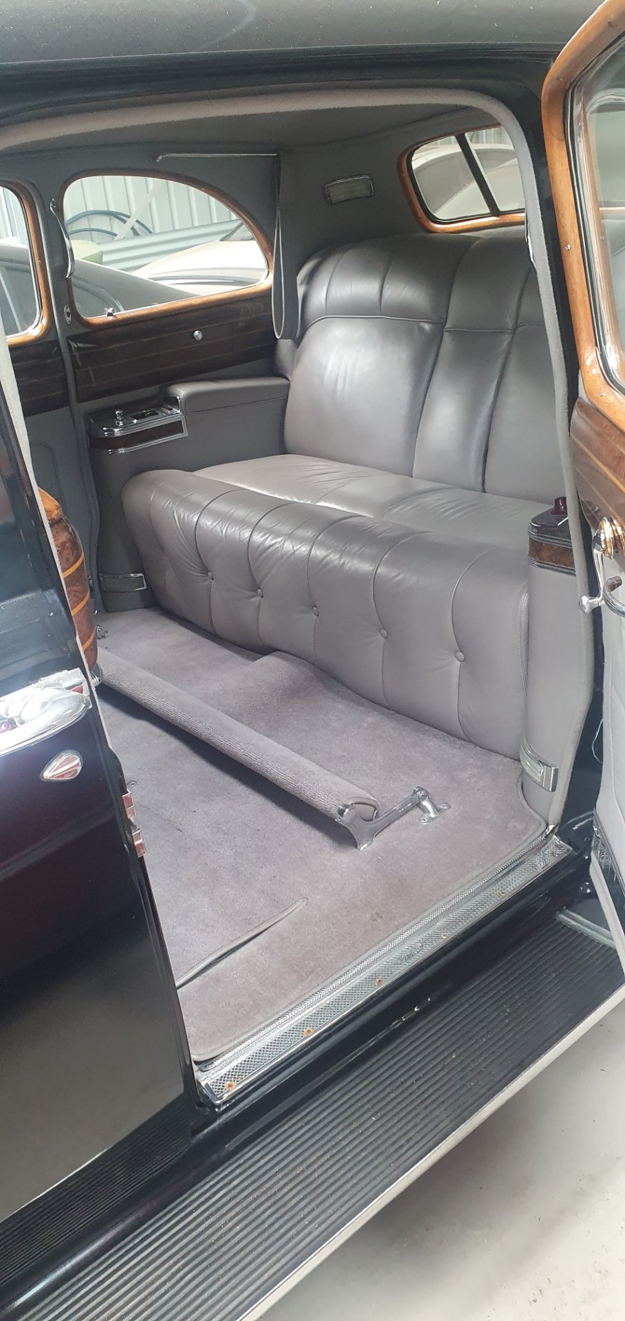 1941 CADILLAC FLEETWOOD SERIES 75 4D LIMOUSINE 