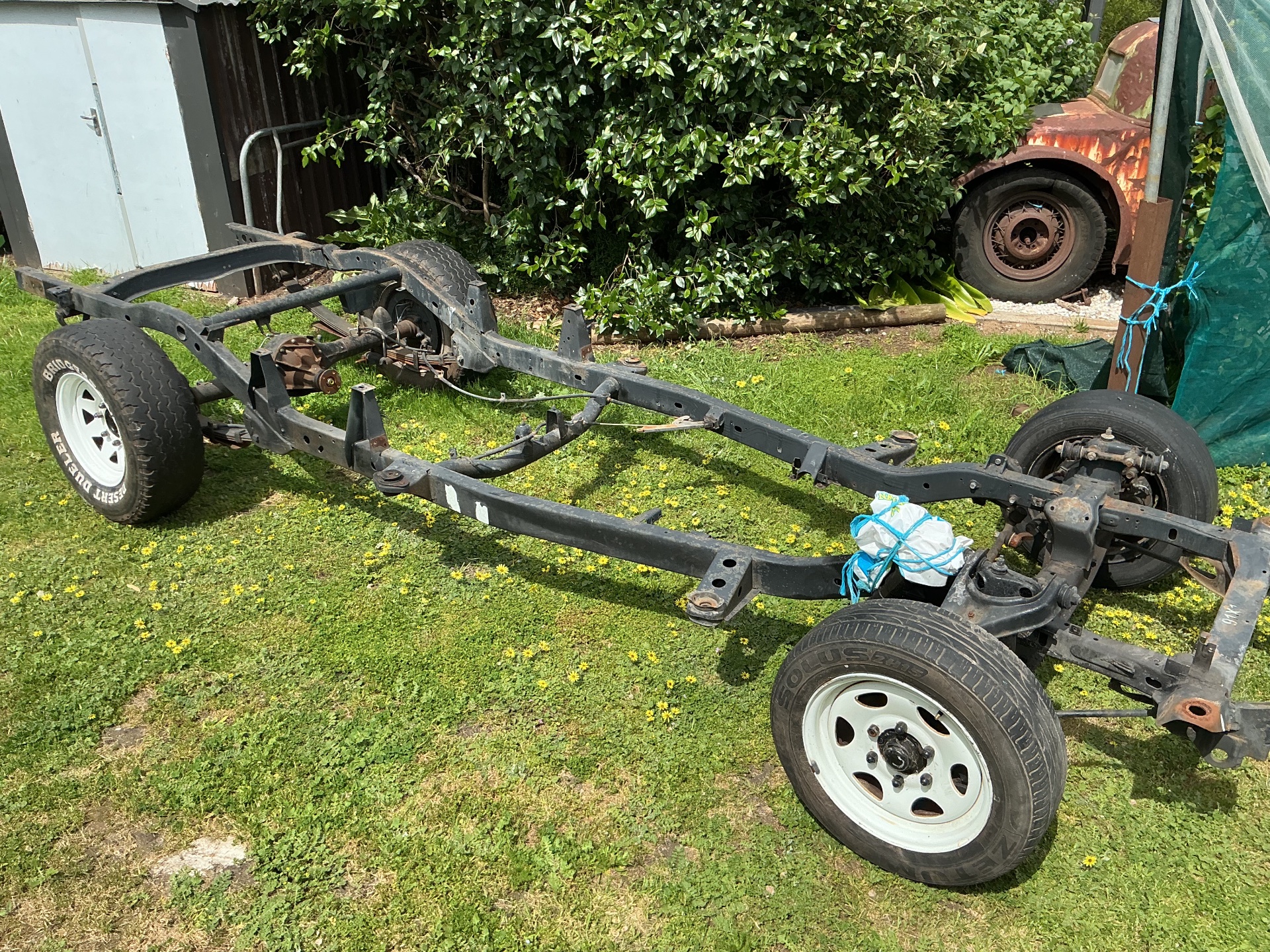 MITSUBISHI 1994 CHASSIS