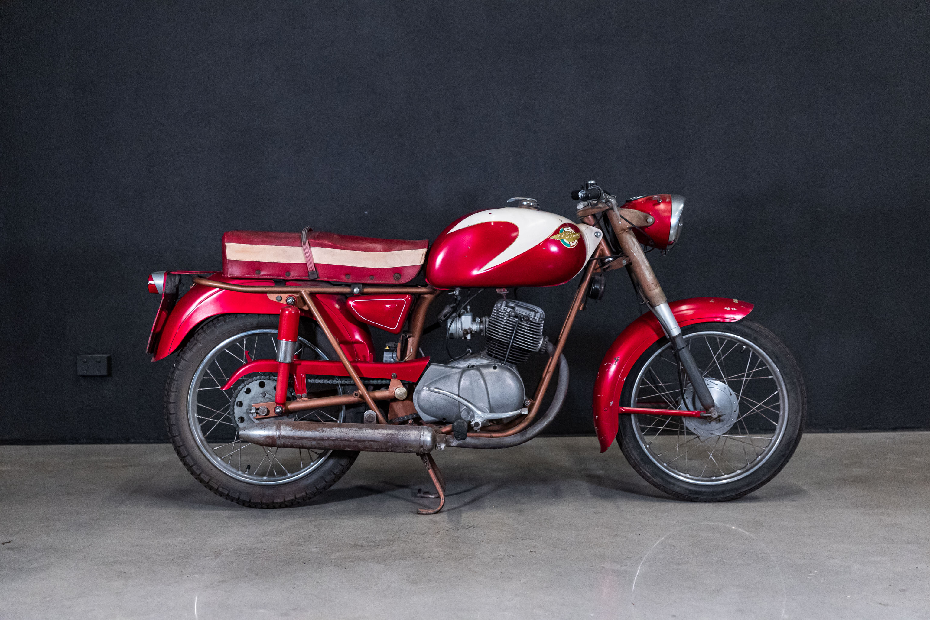 1960 DUCATI 98 TS ROAD