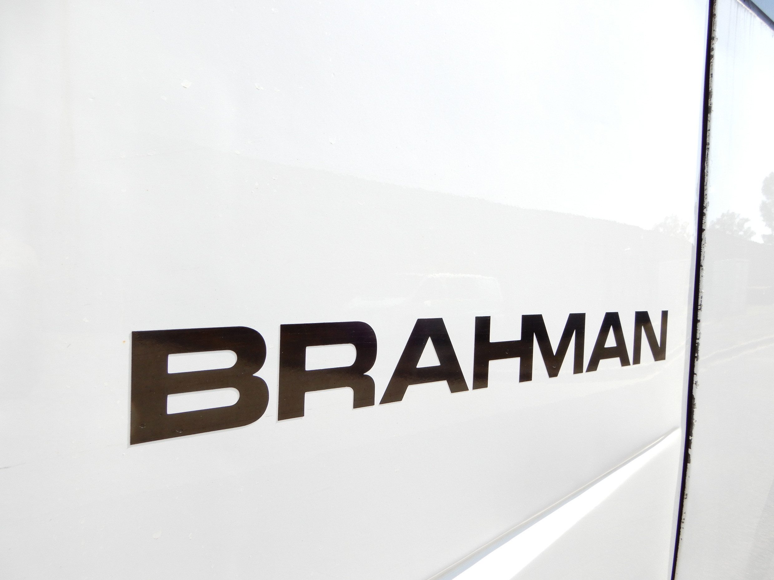 2013 BRAHMAN TRAVELLER CDS BUS