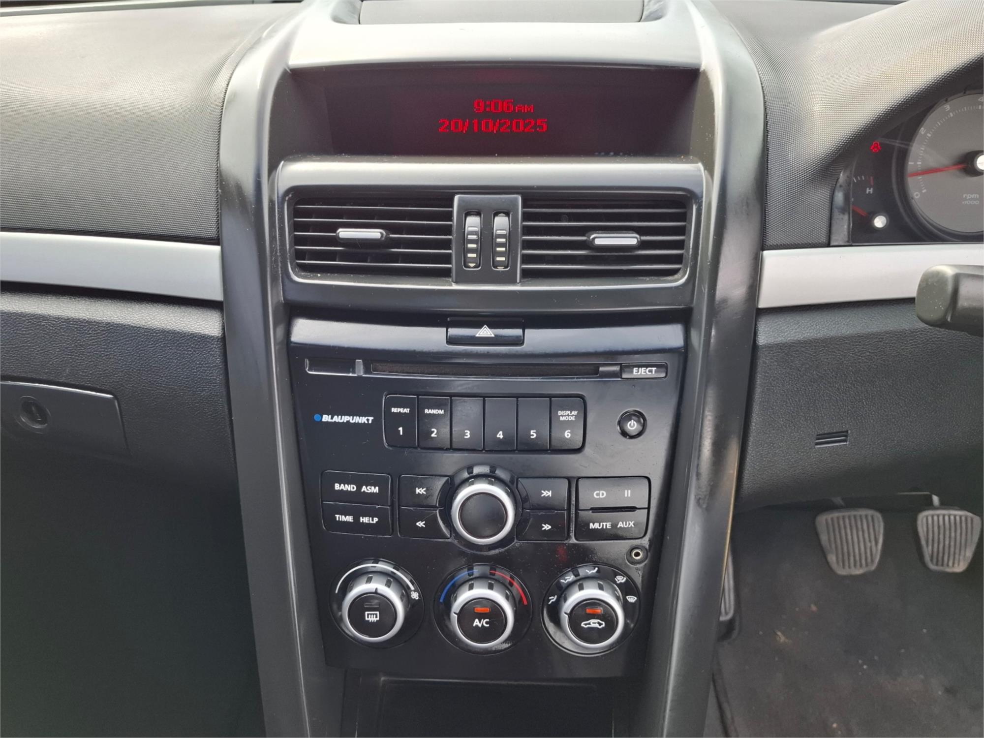 2009 HOLDEN UTE VE MY10 SV6 MAN 6SP 650KG EXTENDED CAB 2D UTILITY