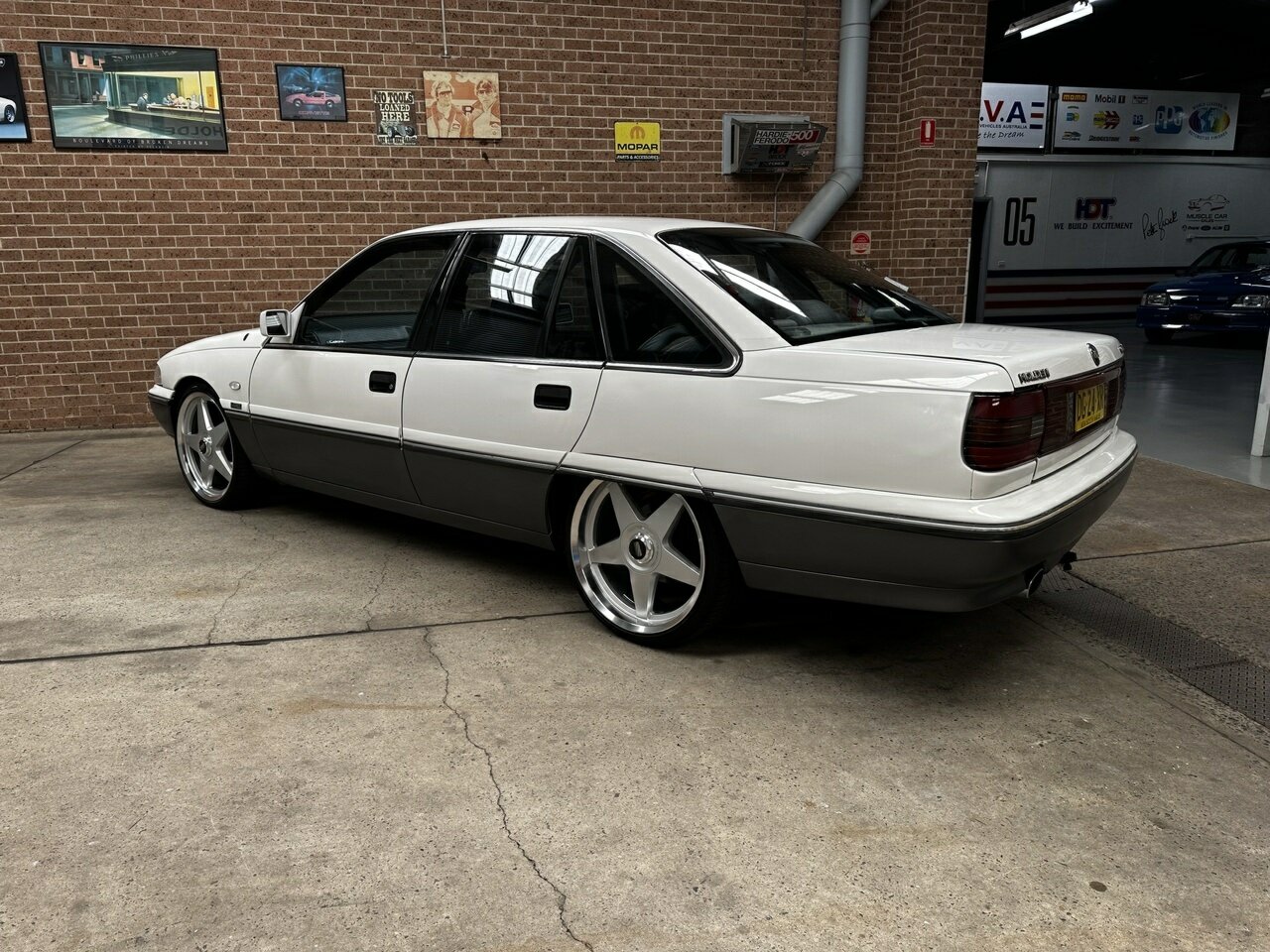 1992 HOLDEN CALAIS VP 3 SP AUTOMATIC 4D SEDAN JACFD5253775 JUST CARS