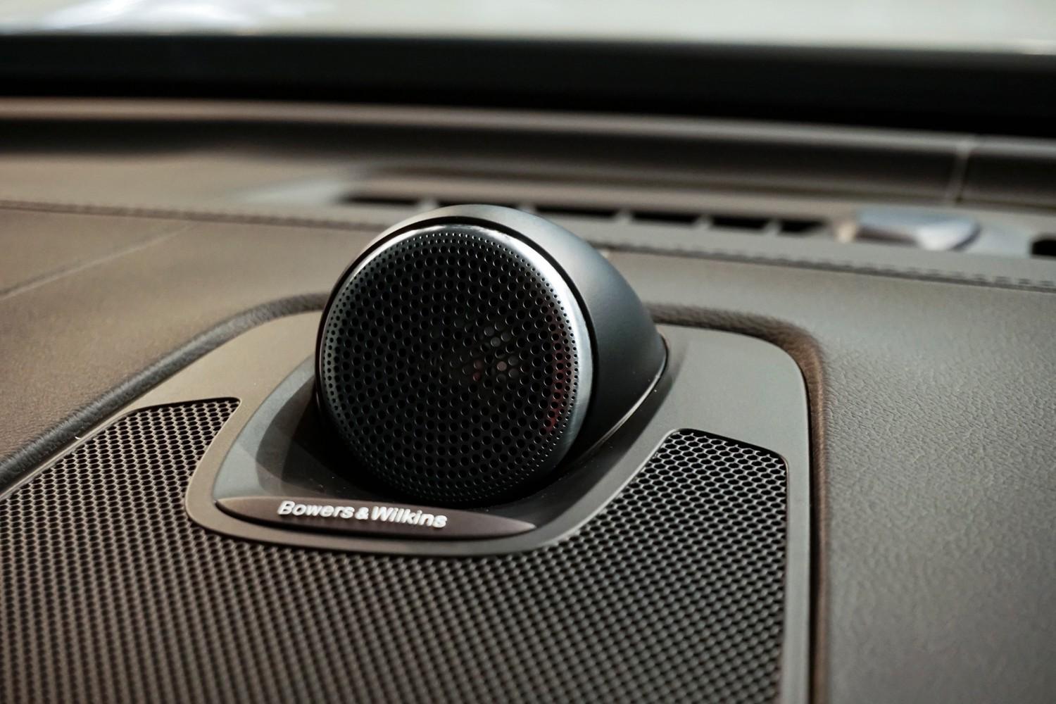 2022 VOLVO XC60 B6 R-DESIGN AUTO AWD MY22 WAGON
