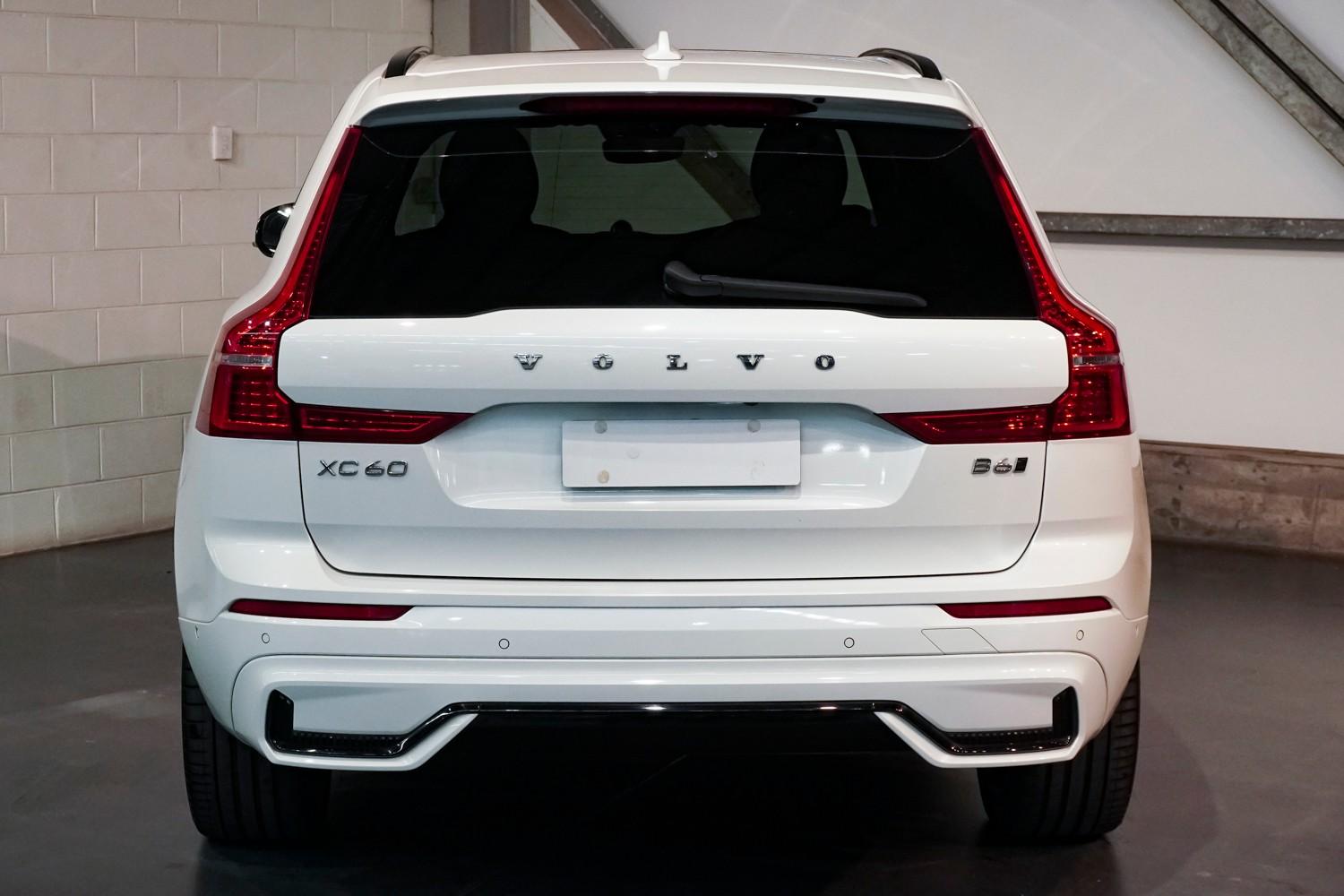 2022 VOLVO XC60 B6 R-DESIGN AUTO AWD MY22 WAGON