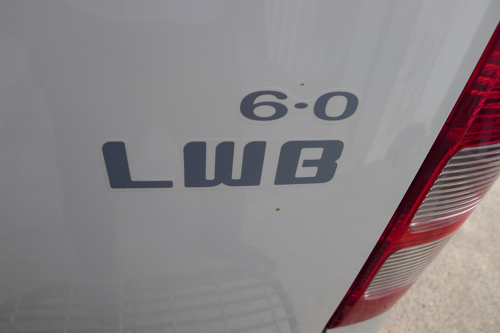 2016 TOYOTA HIACE LWB AUTO VAN