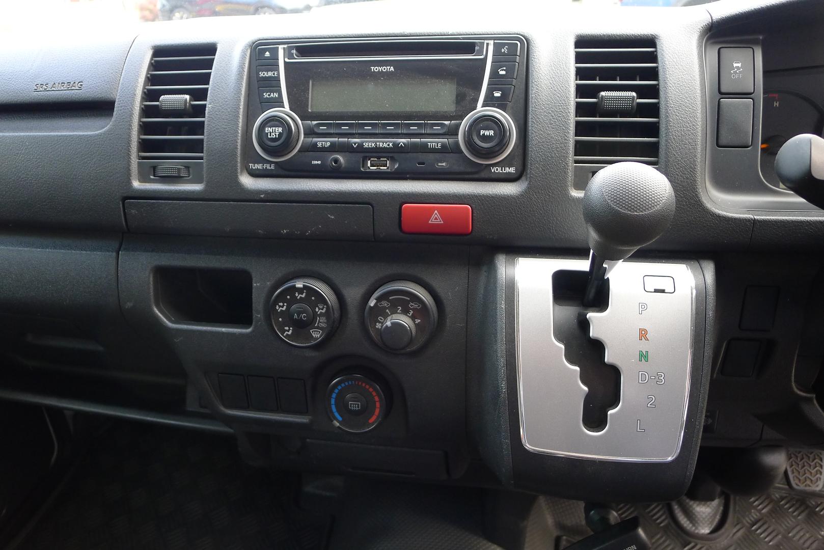 2016 TOYOTA HIACE LWB AUTO VAN