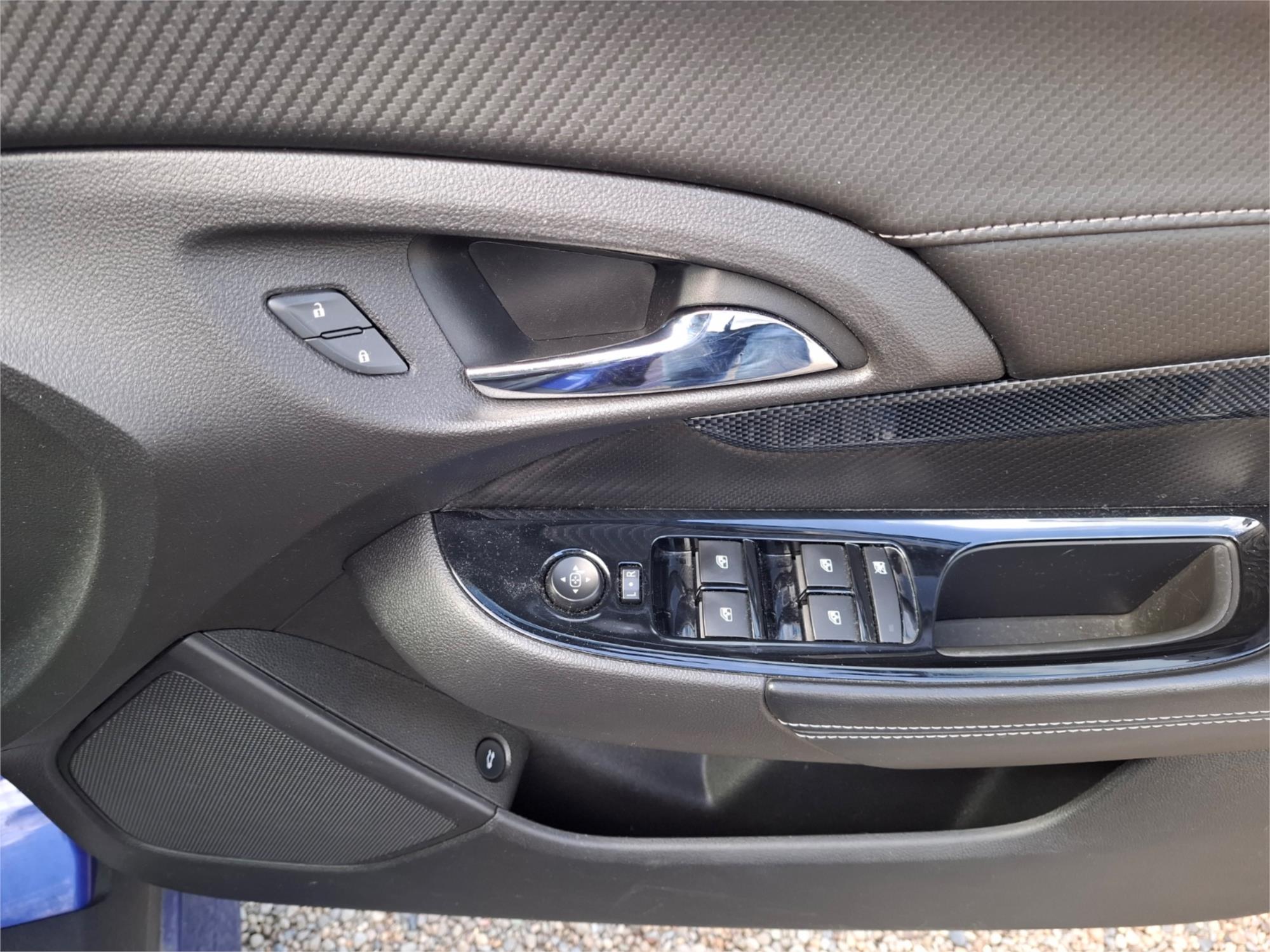 2017 HOLDEN COMMODORE VF II SV6 SPORTS AUTOMATIC SEDAN