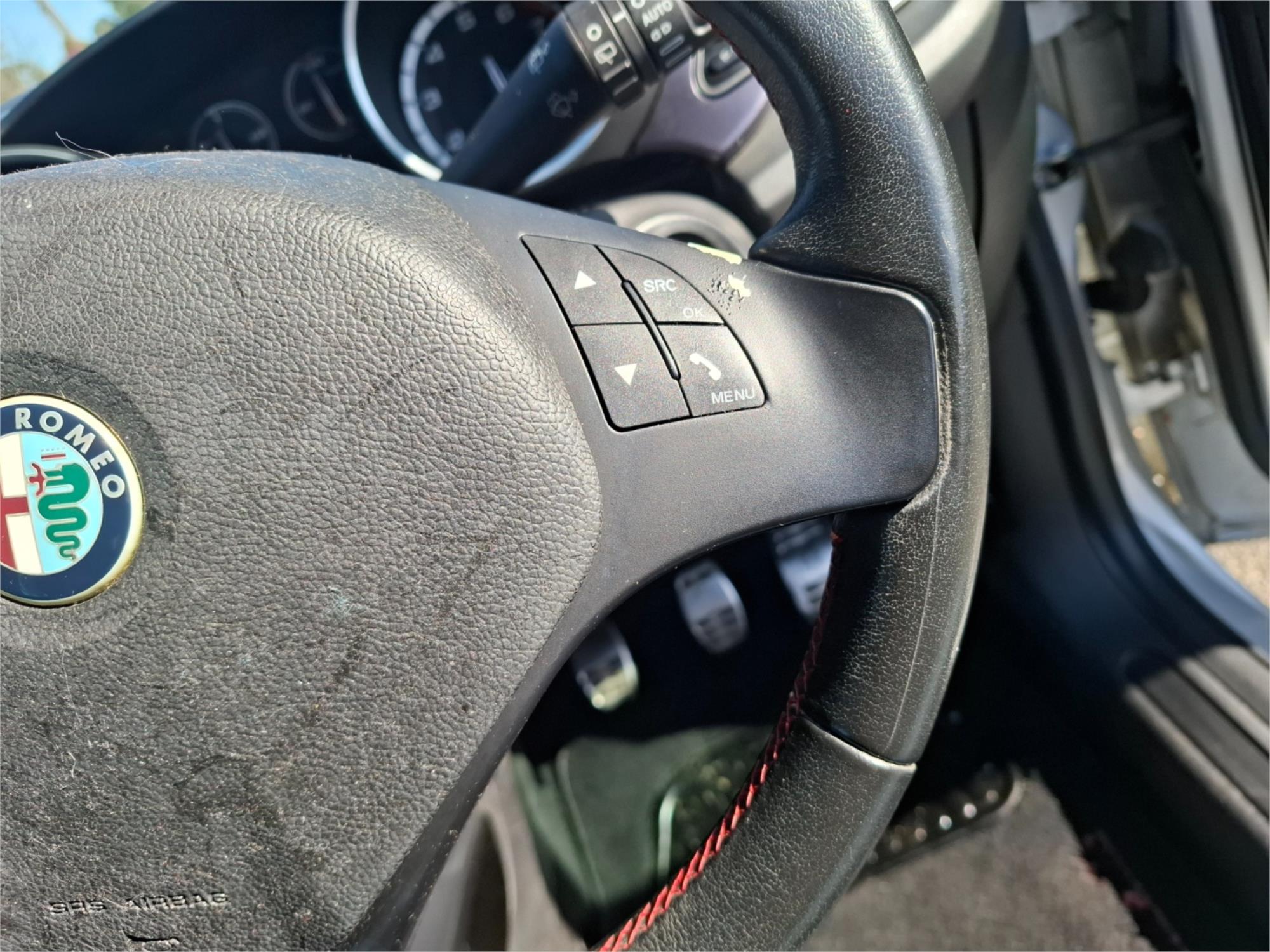 2011 ALFA ROMEO GIULIETTA SERIES 0 QV MANUAL HATCHBACK
