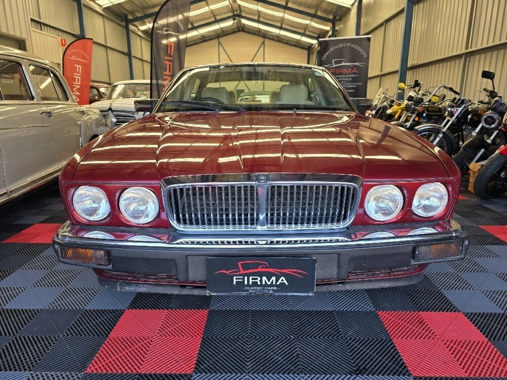 1993 JAGUAR XJ6 3.2 4 SP AUTOMATIC 4D SEDAN