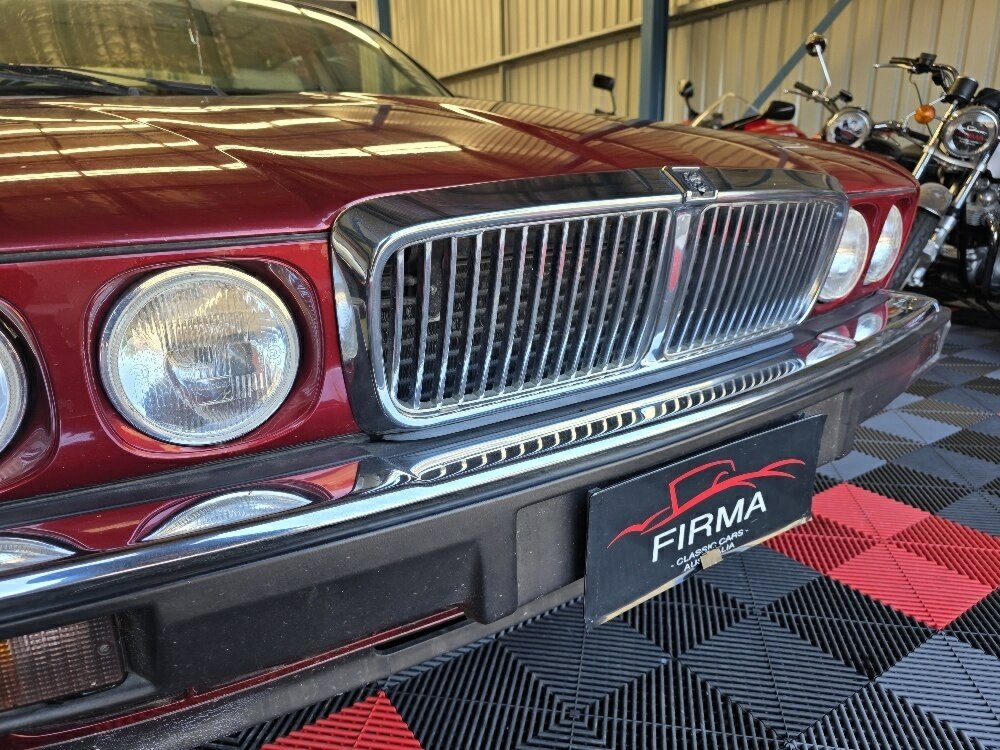 1993 JAGUAR XJ6 3.2 4 SP AUTOMATIC 4D SEDAN