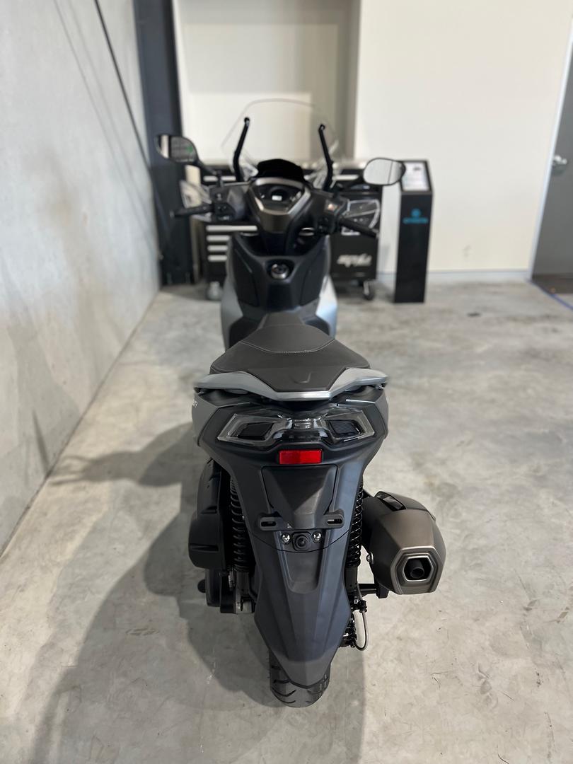 2022 KYMCO AGILITY 16 + 300I SCOOTER JBFD5246636 JUST BIKES