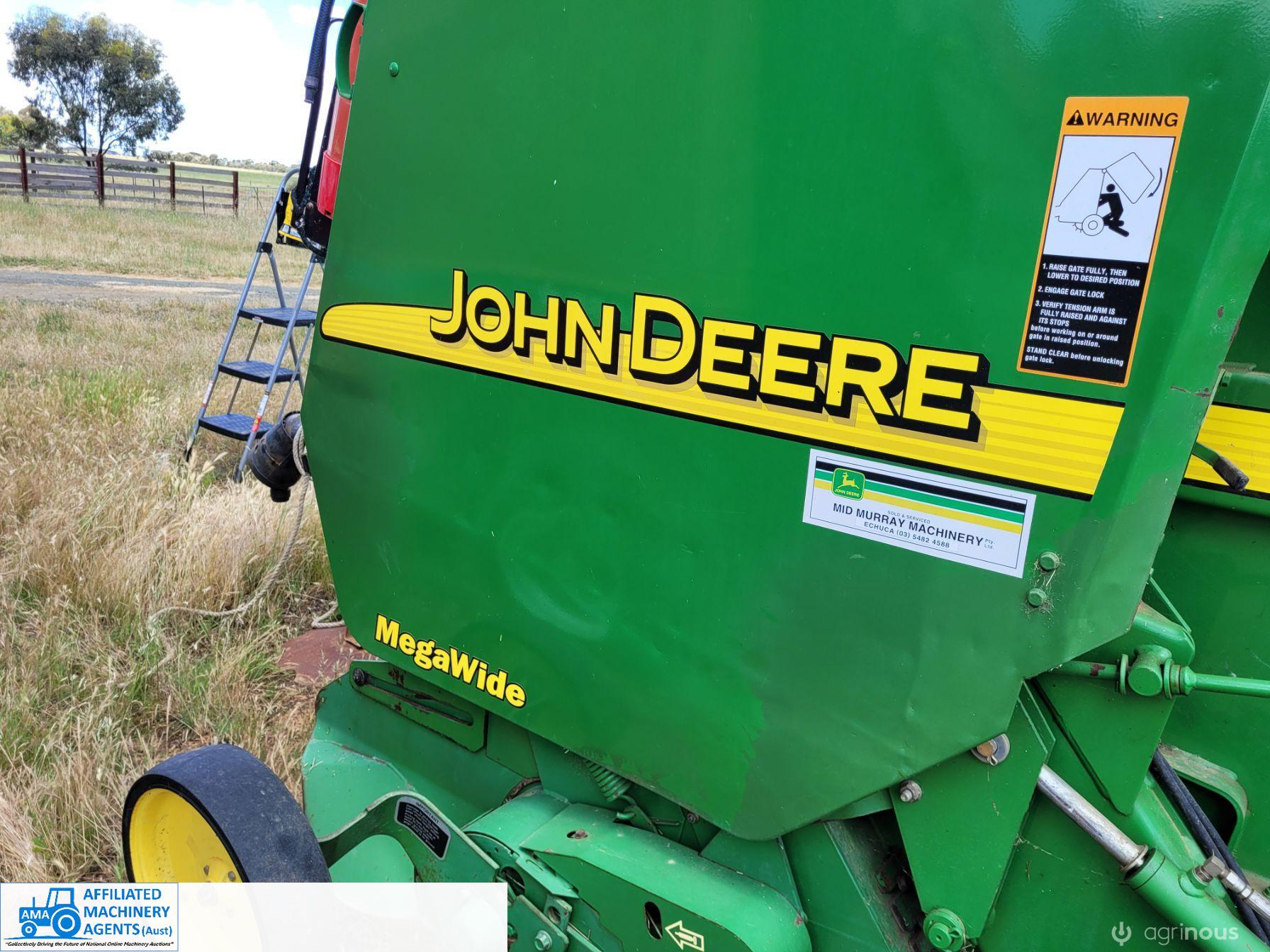 JOHN DEERE TRACTOR
