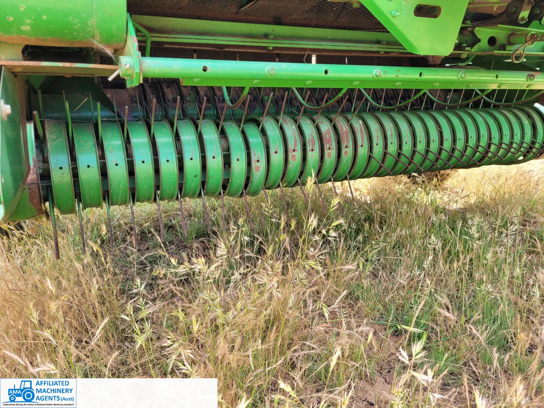 JOHN DEERE TRACTOR