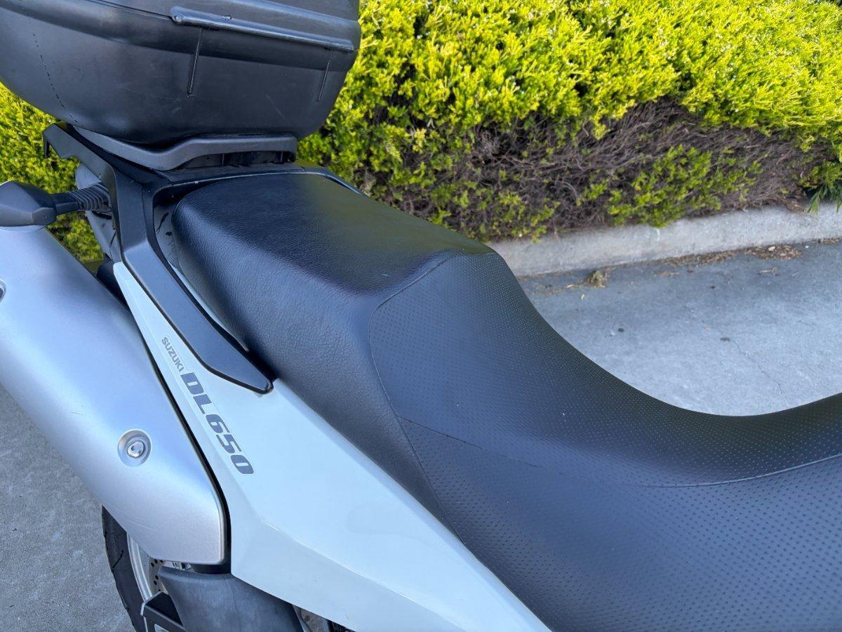 2010 SUZUKI V-STROM 650 (DL650) DUAL SPORTS