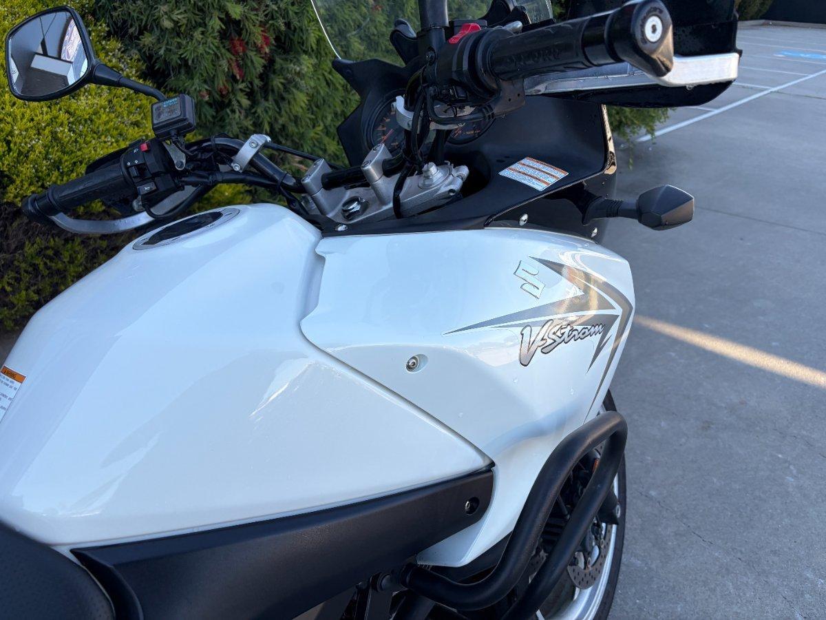 2010 SUZUKI V-STROM 650 (DL650) DUAL SPORTS