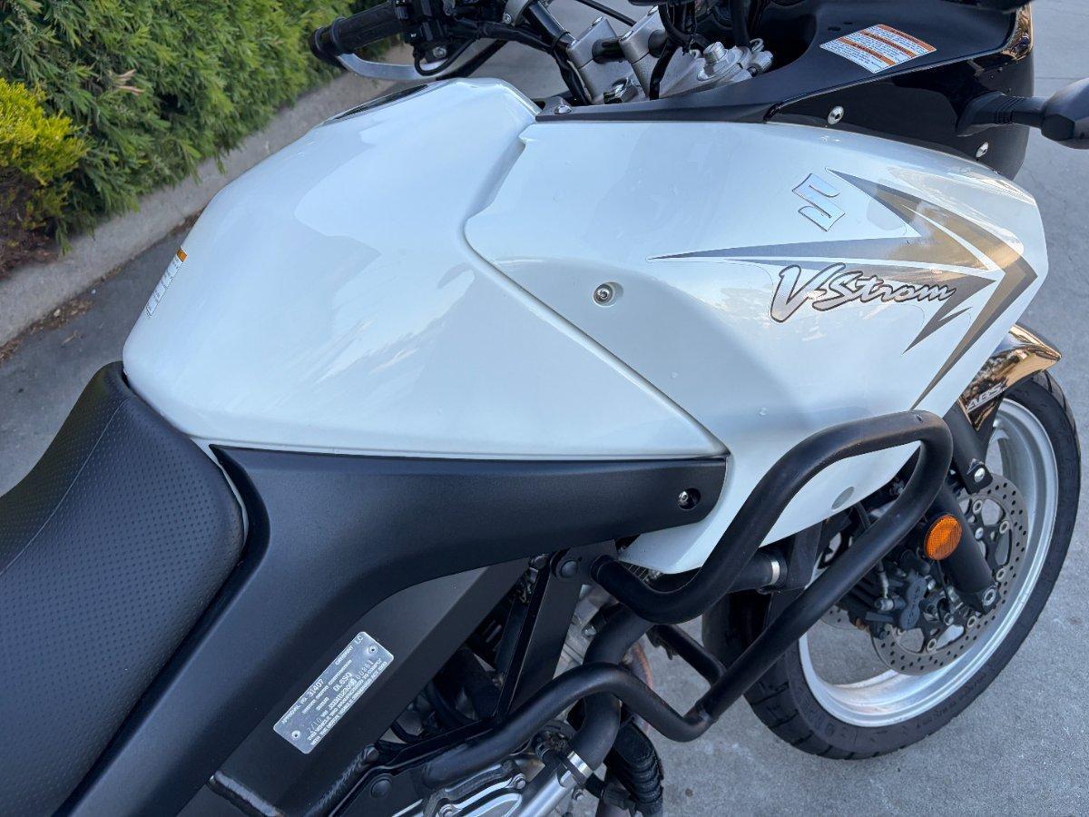 2010 SUZUKI V-STROM 650 (DL650) DUAL SPORTS