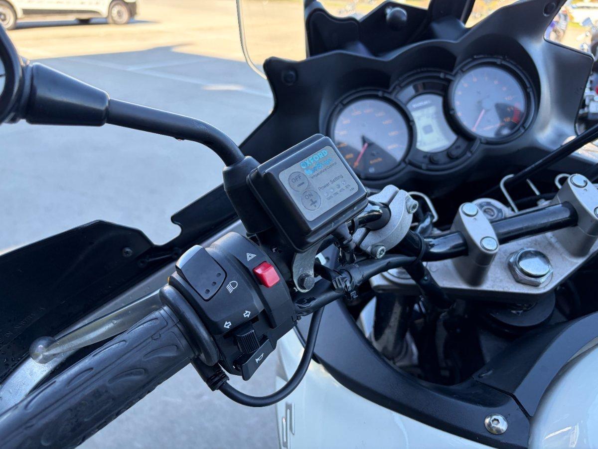 2010 SUZUKI V-STROM 650 (DL650) DUAL SPORTS