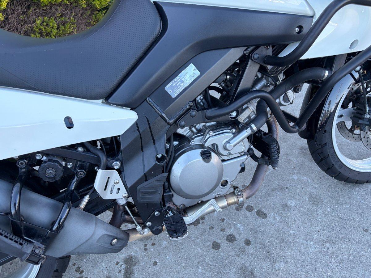 2010 SUZUKI V-STROM 650 (DL650) DUAL SPORTS